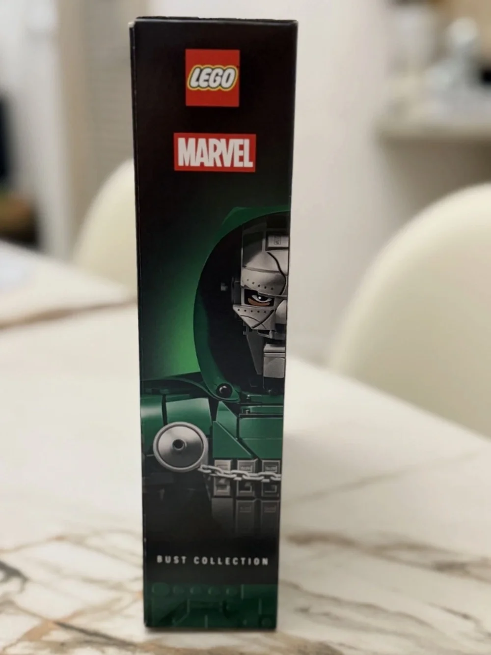 LEGO Marvel Doctor Doom Bust 76345 Avengers Doomsday 379 Pcs 18+ NEW